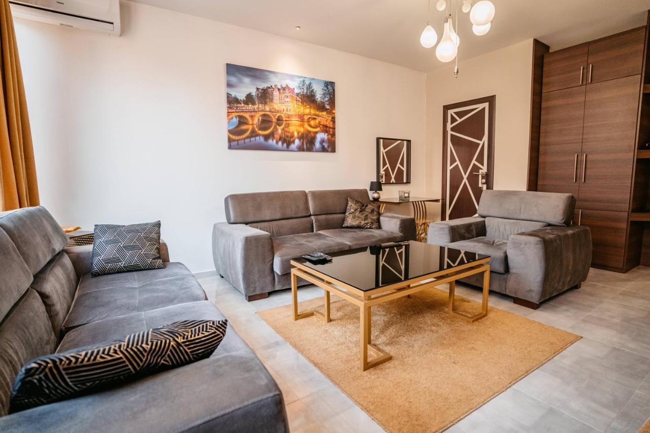 Ni Magico Rooms & Apartments מראה חיצוני תמונה