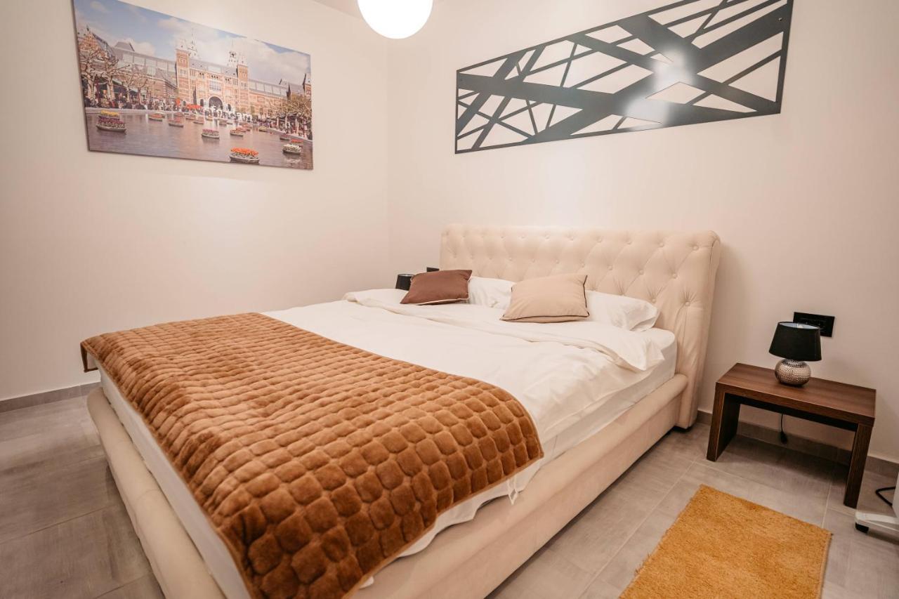 Ni Magico Rooms & Apartments מראה חיצוני תמונה
